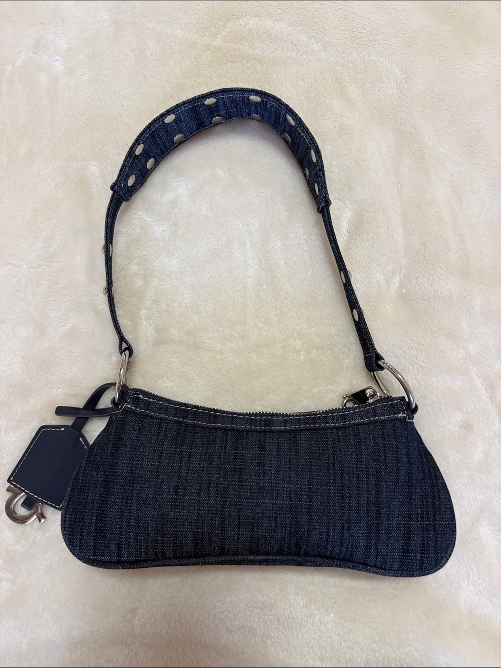 True Religion Dark Denim Studded Horseshoe Shoulder Bag Brand New - Picture 2 of 6